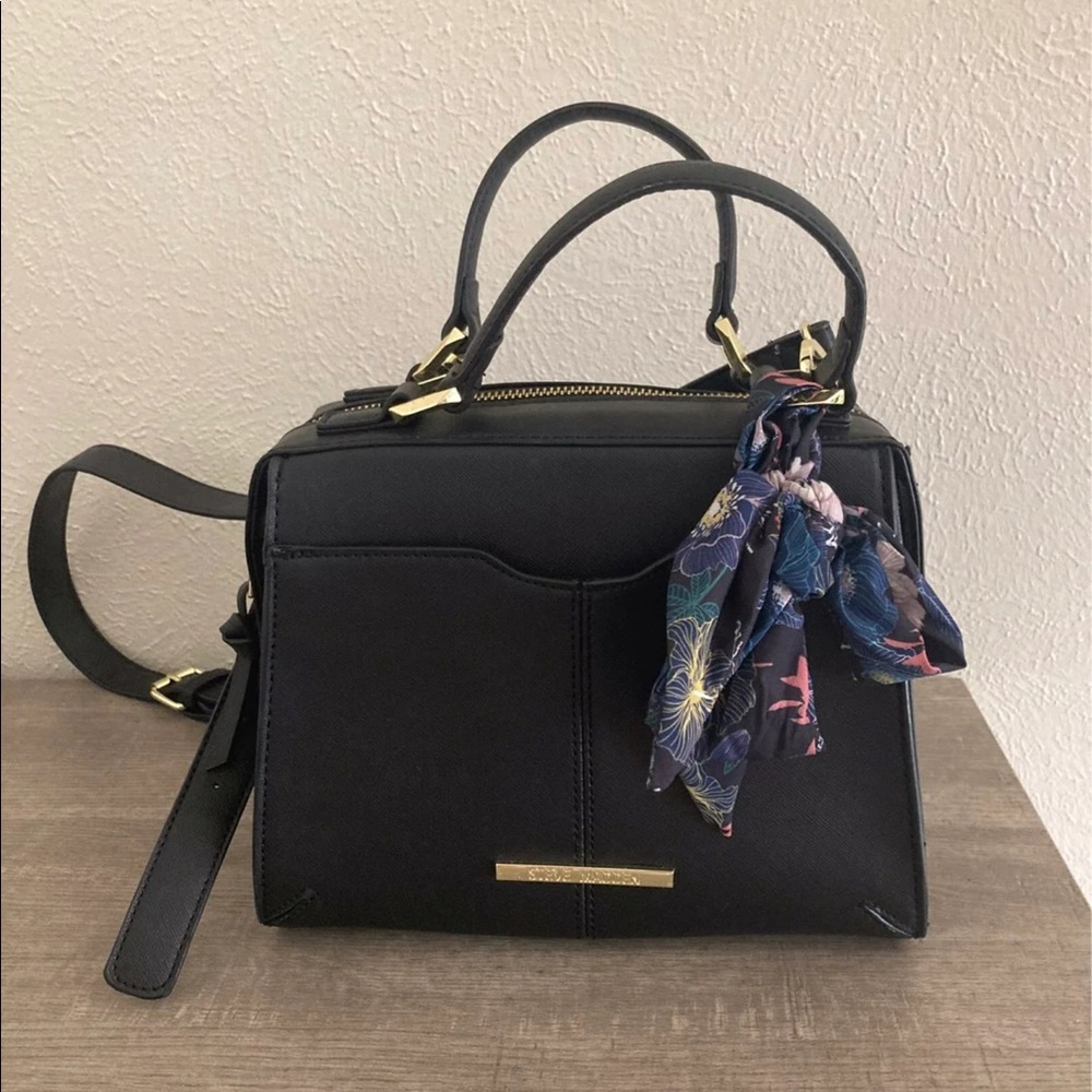 Steve Madden crossbody bag